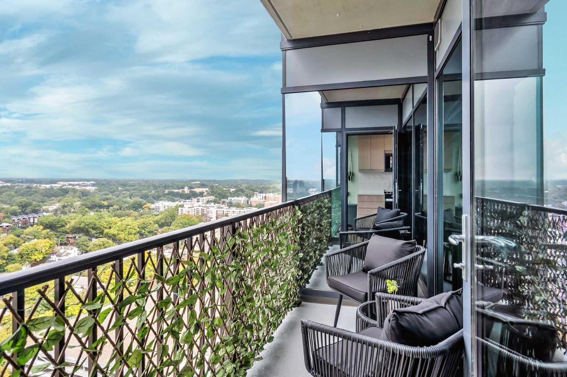 High-Rise Apt Raleigh Free Parking & Sunset View 1 Ngoại thất bức ảnh