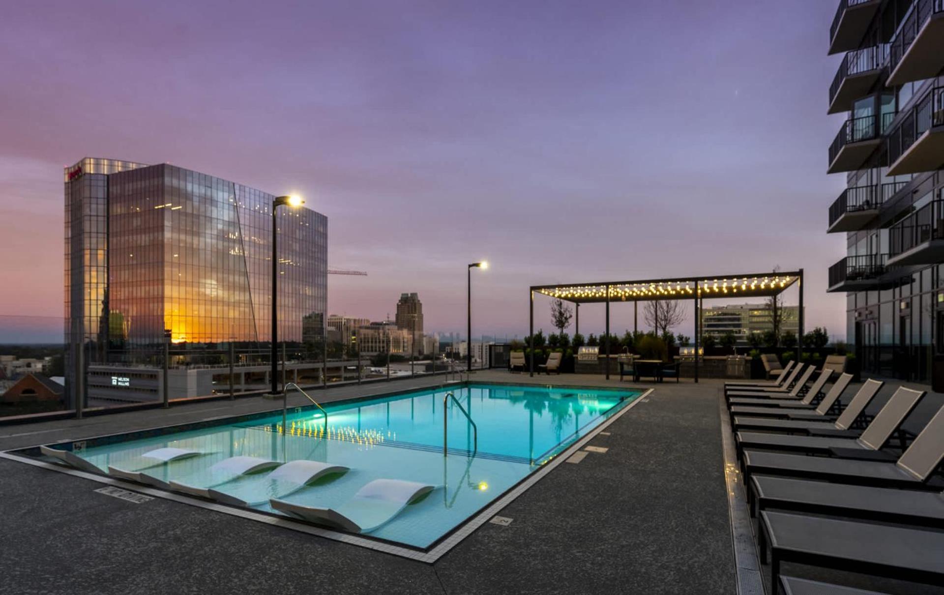 High-Rise Apt Raleigh Free Parking & Sunset View 1 Ngoại thất bức ảnh